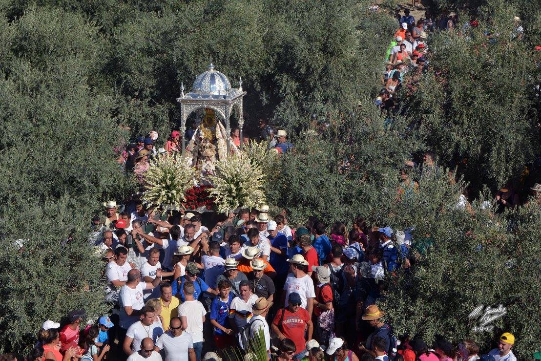 Fotos de la «Baja» de la Virgen de la Sierra 2017